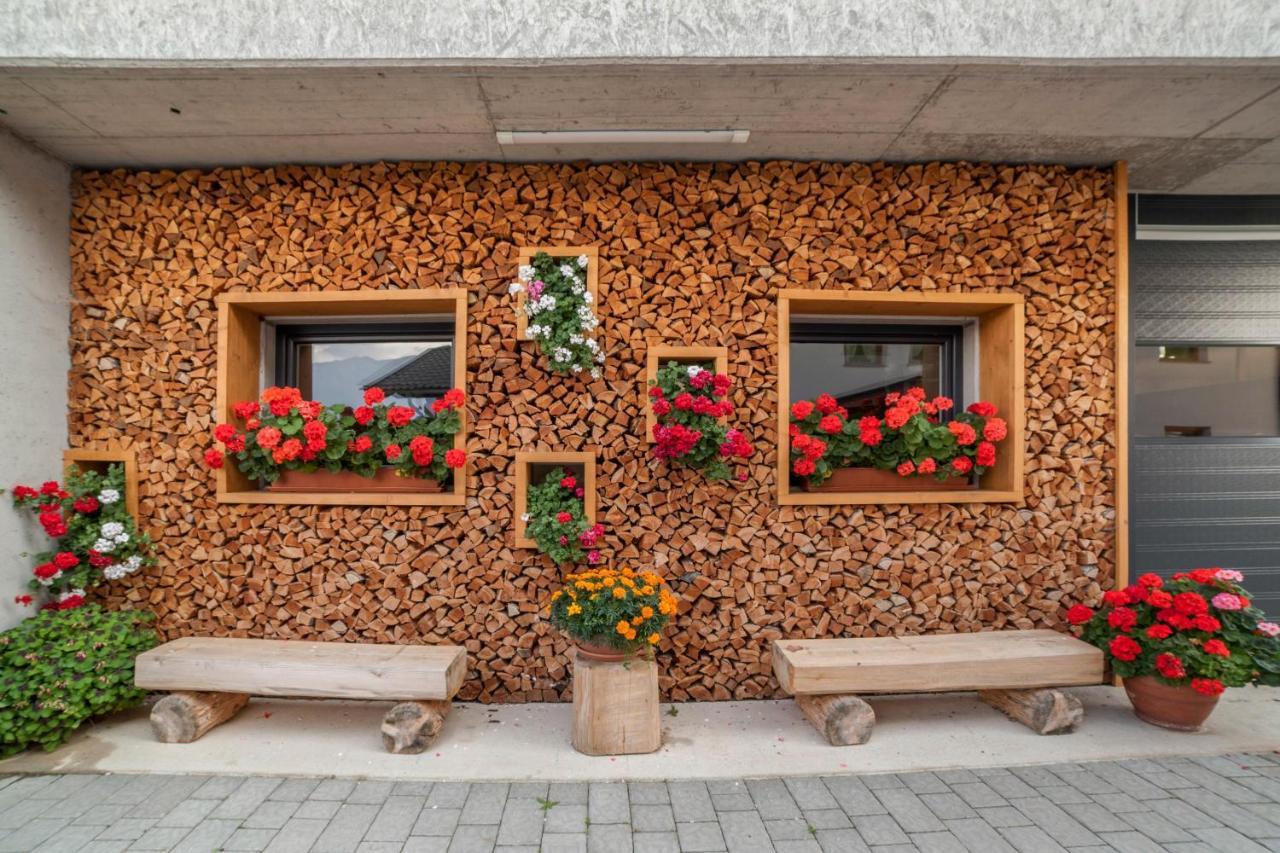 Tonigbauernhof Blumenwiese Шена Екстер'єр фото